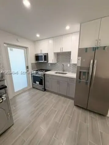 3515-3517 SW 91st Avenue Miami FL 33165