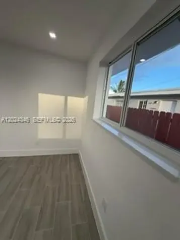 3515-3517 SW 91st Avenue Miami FL 33165