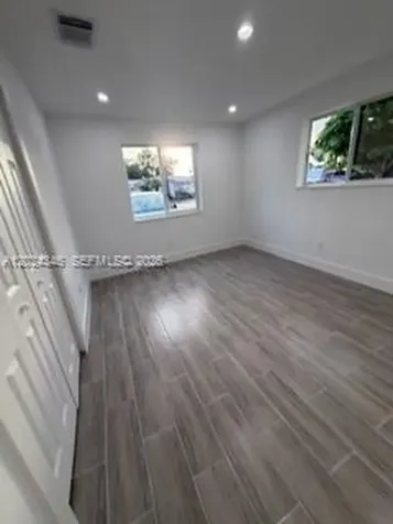 3515-3517 SW 91st Avenue Miami FL 33165