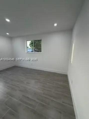 3515-3517 SW 91st Avenue Miami FL 33165