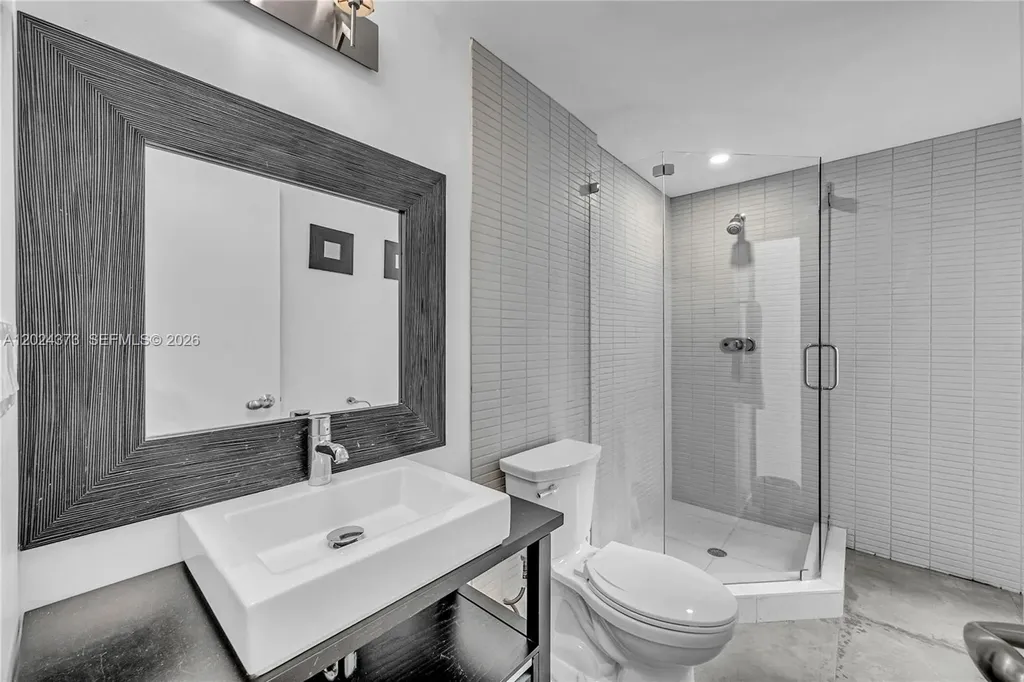 1511 NE 4th Place Fort Lauderdale FL 33301