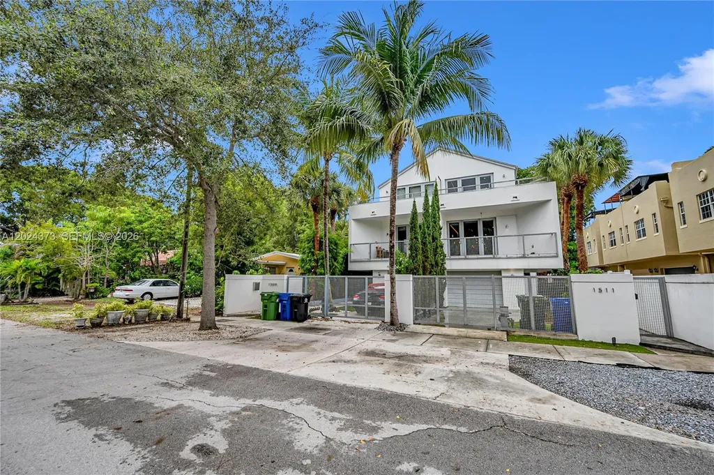 1511 NE 4th Place Fort Lauderdale FL 33301