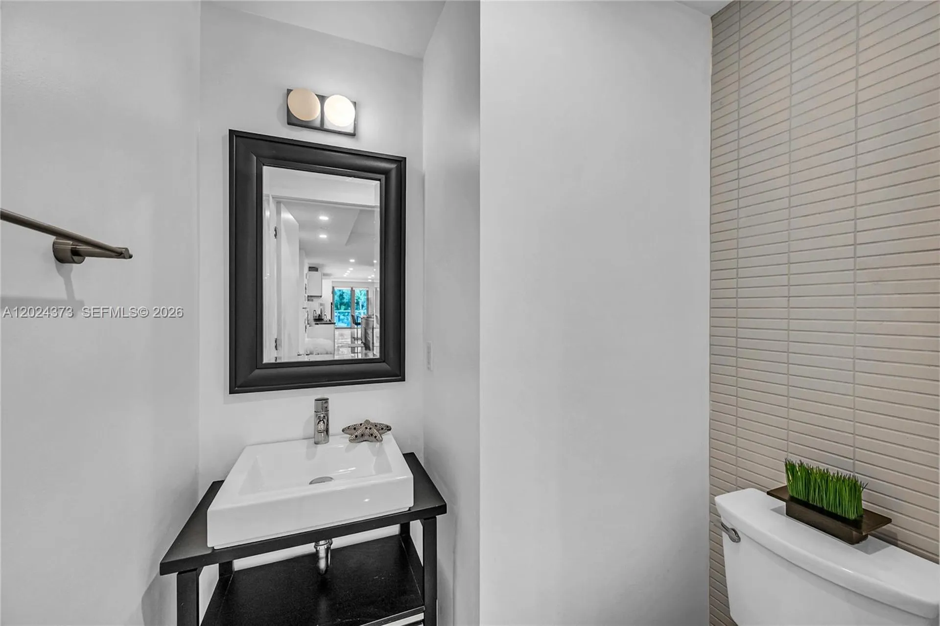 1511 NE 4th Place Fort Lauderdale FL 33301