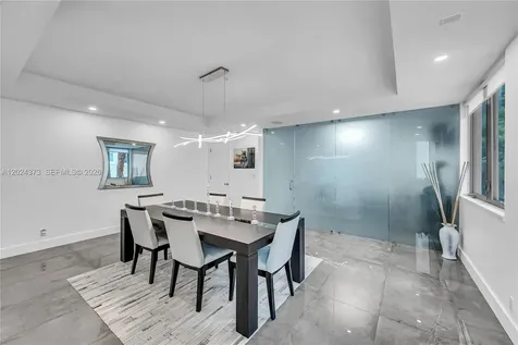 1511 NE 4th Place Fort Lauderdale FL 33301