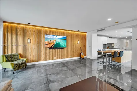 1511 NE 4th Place Fort Lauderdale FL 33301