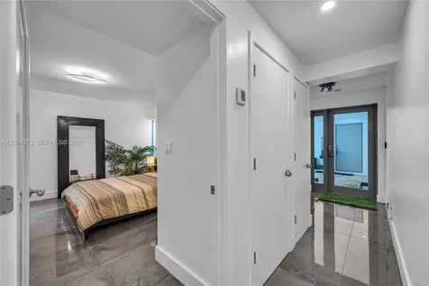 1511 NE 4th Place Fort Lauderdale FL 33301