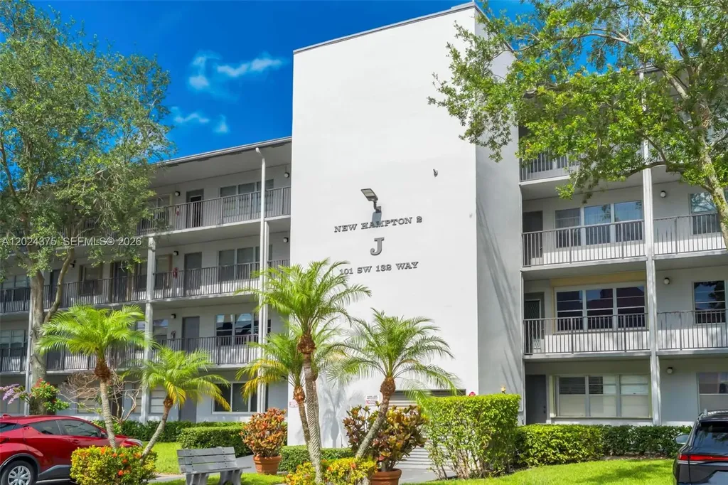 101 SW 132nd Way Pembroke Pines FL 33027