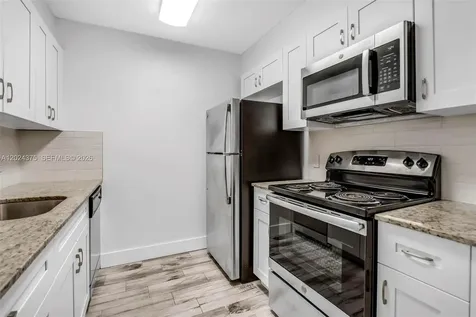 101 SW 132nd Way Pembroke Pines FL 33027