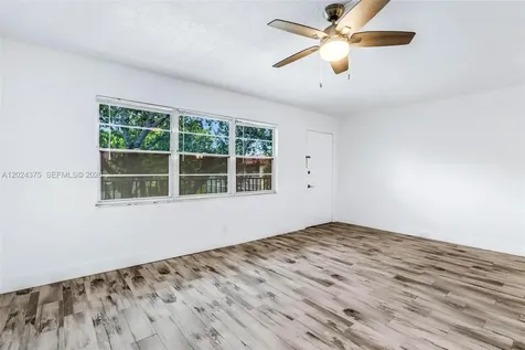 101 SW 132nd Way Pembroke Pines FL 33027