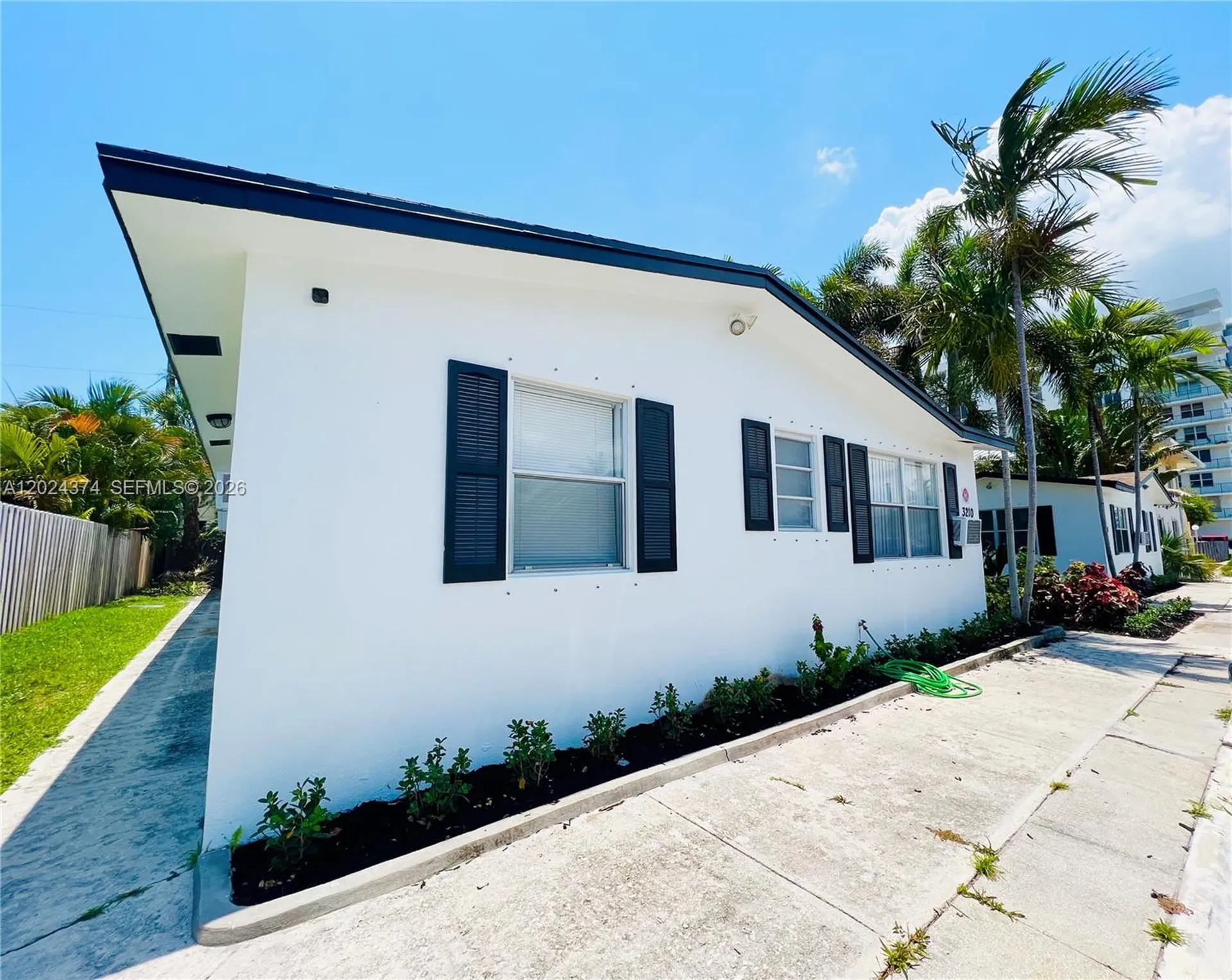 3210 Canal Drive Pompano Beach FL 33062