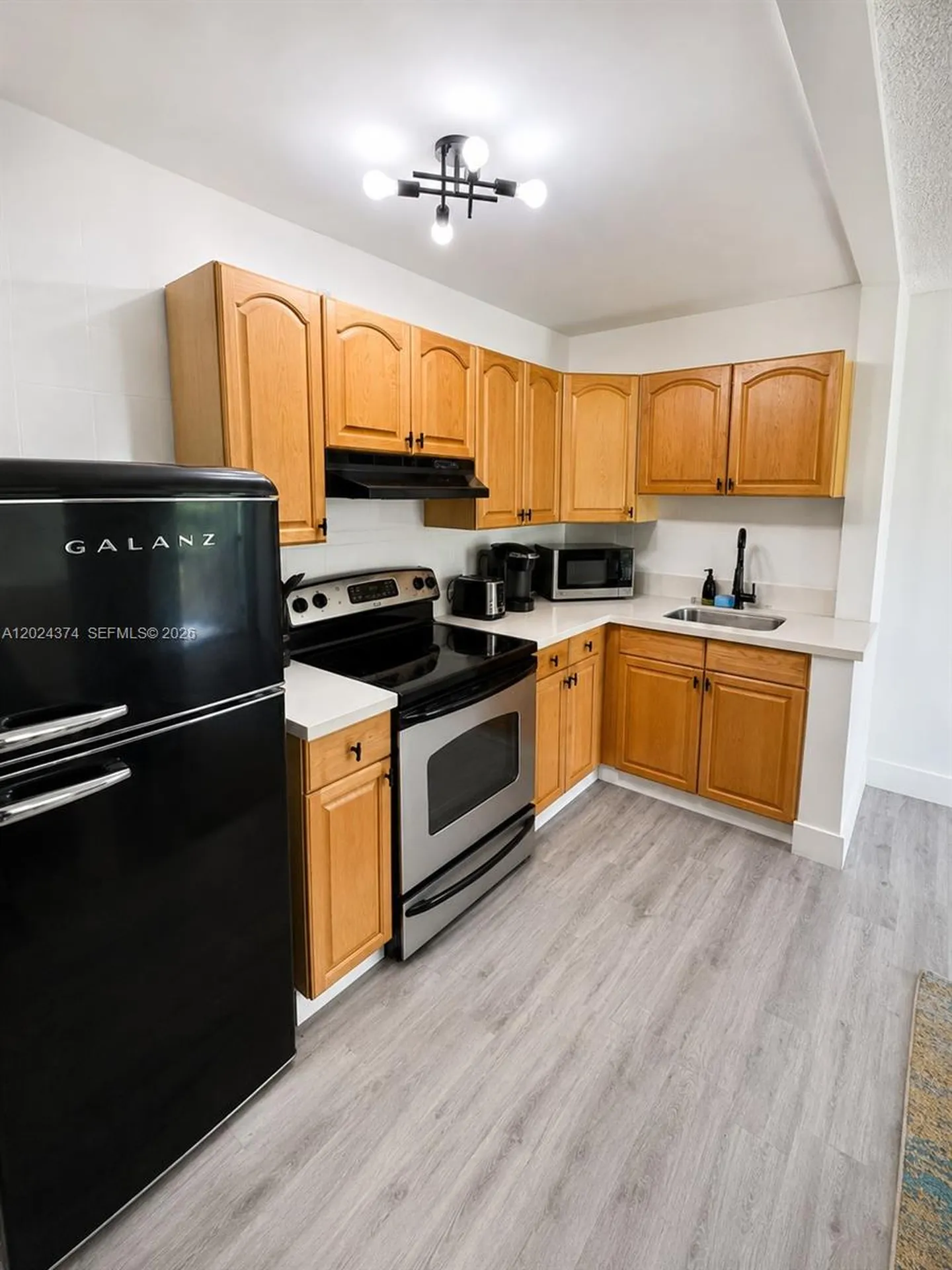 3210 Canal Drive Pompano Beach FL 33062