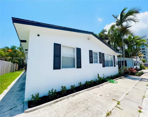3210 Canal Drive Pompano Beach FL 33062