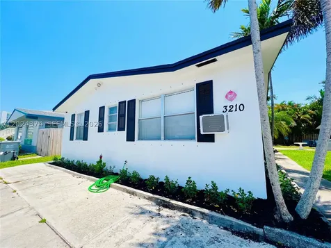 3210 Canal Drive Pompano Beach FL 33062