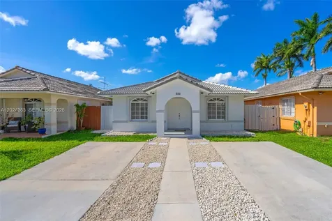 9703 NW 127th Street Hialeah Gardens FL 33018