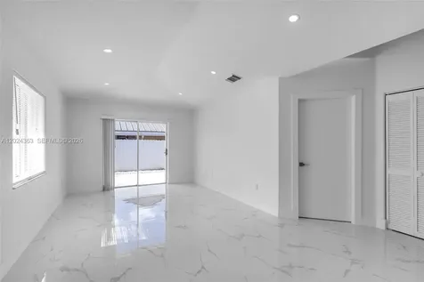 9703 NW 127th Street Hialeah Gardens FL 33018