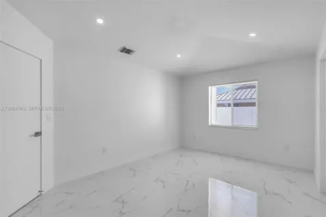 9703 NW 127th Street Hialeah Gardens FL 33018