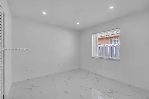 9703 NW 127th Street Hialeah Gardens FL 33018