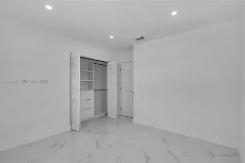 9703 NW 127th Street Hialeah Gardens FL 33018