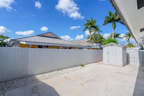 9703 NW 127th Street Hialeah Gardens FL 33018