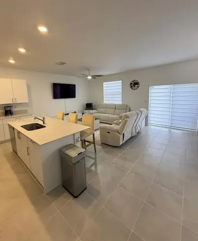 2584 SE 25th Court Homestead FL 33035