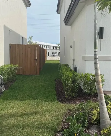 2584 SE 25th Court Homestead FL 33035