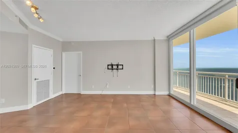 2475 Brickell Avenue Miami FL 33129