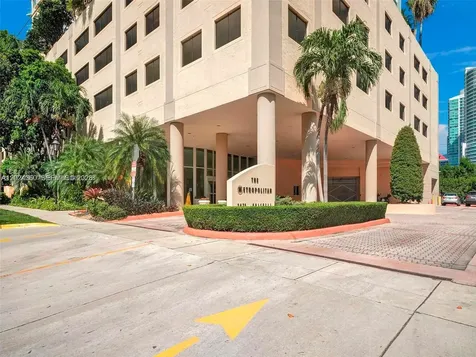 2475 Brickell Avenue Miami FL 33129