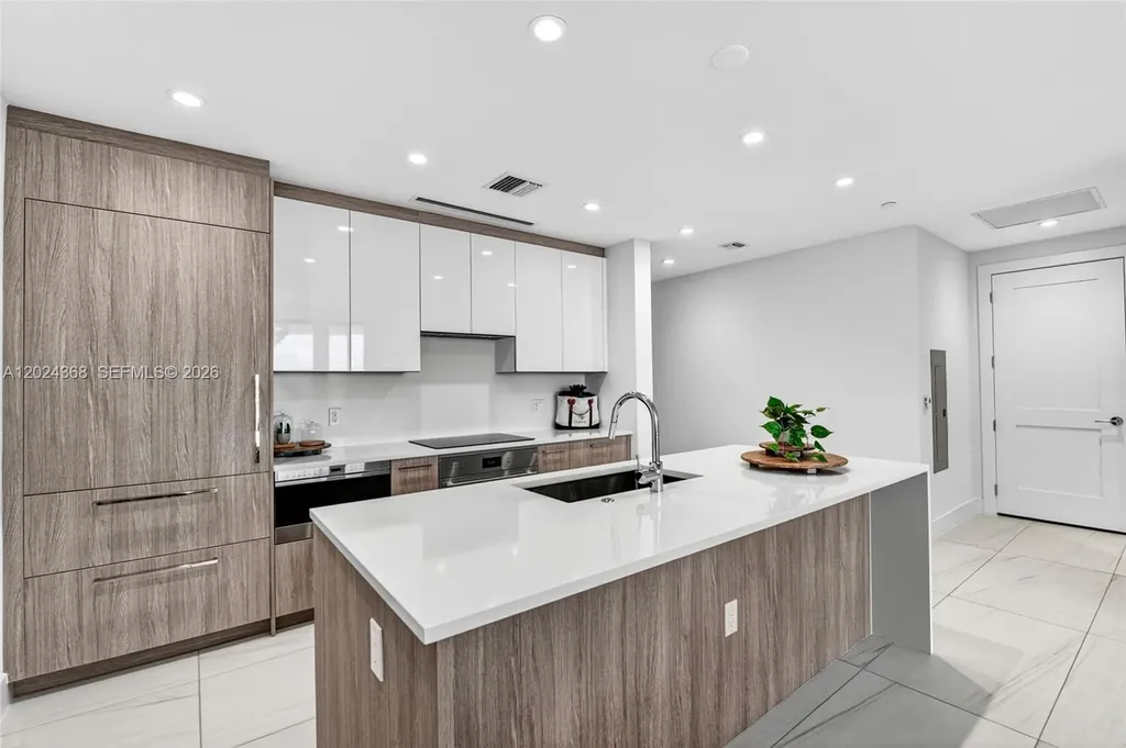 153 N Seabreeze Boulevard Fort Lauderdale FL 33304