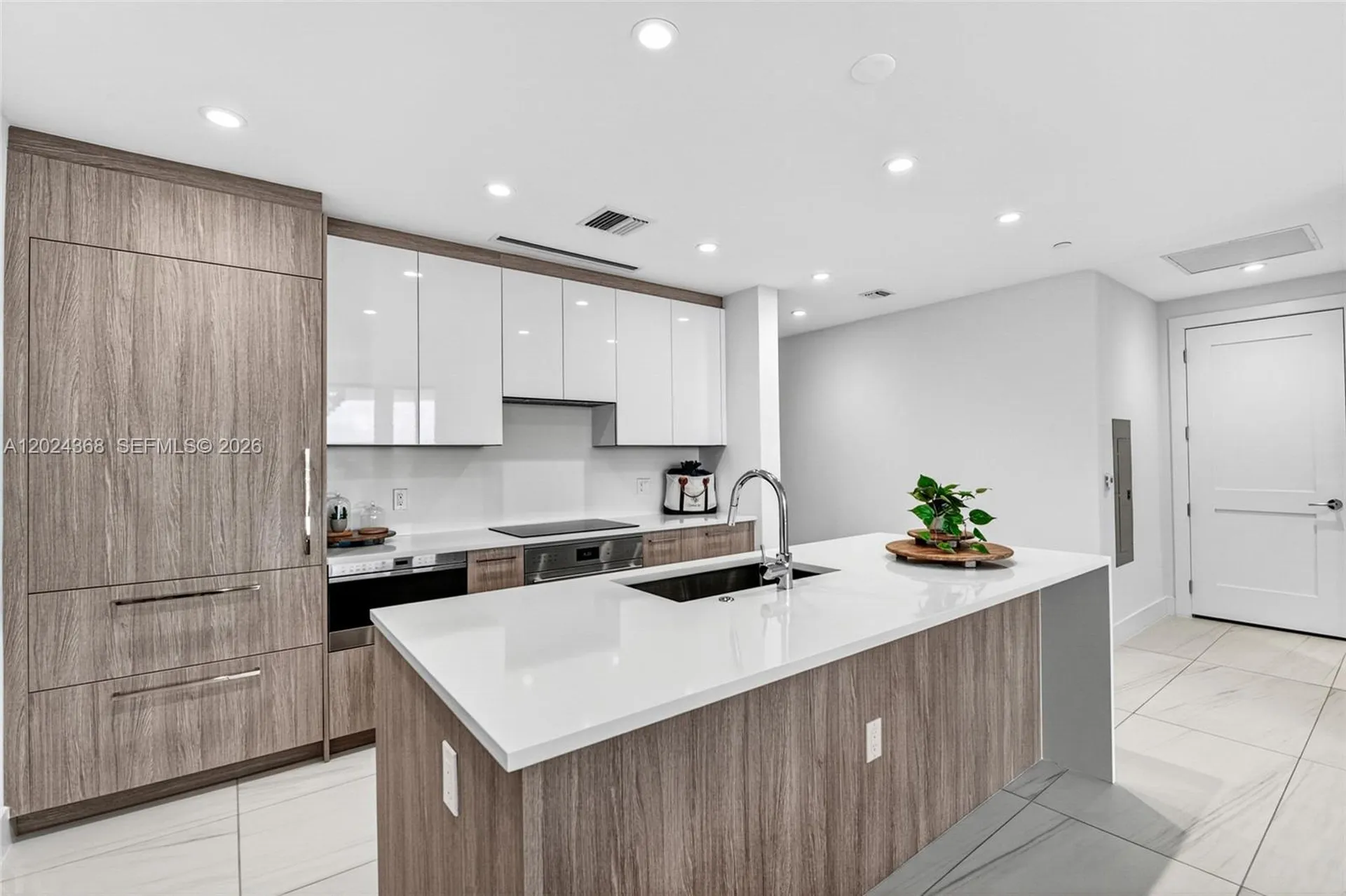 153 N Seabreeze Boulevard Fort Lauderdale FL 33304