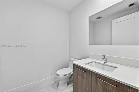 153 N Seabreeze Boulevard Fort Lauderdale FL 33304