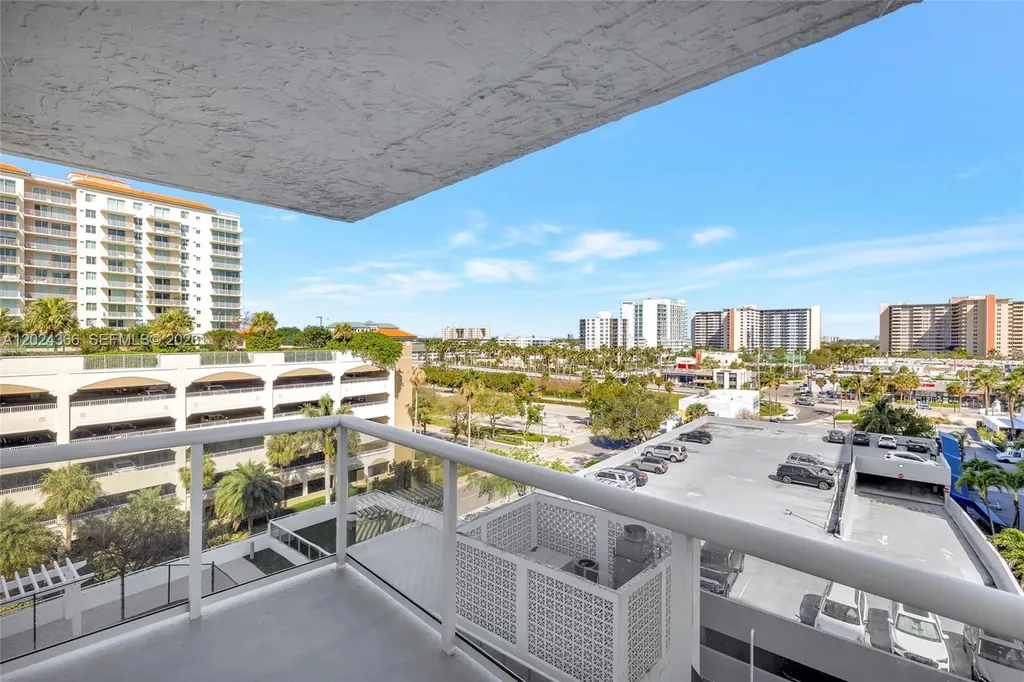 3015 N Ocean Boulevard Fort Lauderdale FL 33308