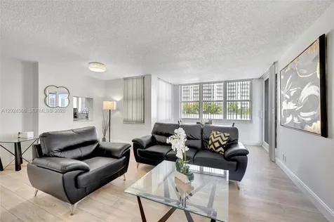3015 N Ocean Boulevard Fort Lauderdale FL 33308