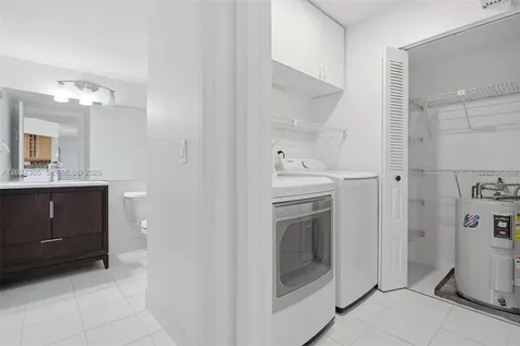 2521 NW 104th Avenue Sunrise FL 33322