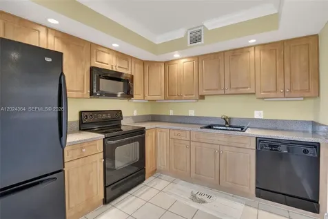 1551 SW 135th Terrace Pembroke Pines FL 33027