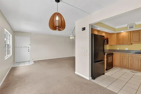 1551 SW 135th Terrace Pembroke Pines FL 33027