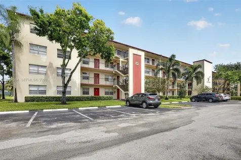 1551 SW 135th Terrace Pembroke Pines FL 33027