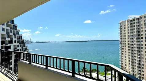 520 Brickell Key Drive Miami FL 33131