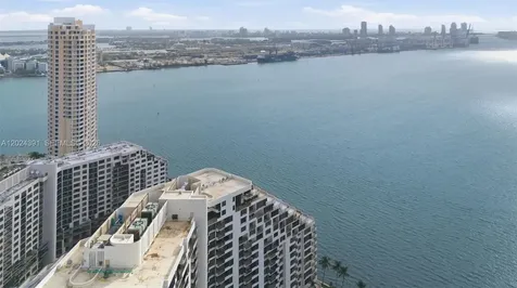 520 Brickell Key Drive Miami FL 33131