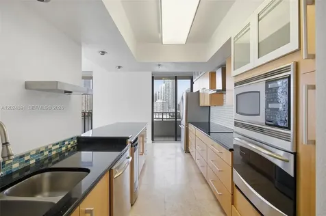 520 Brickell Key Drive Miami FL 33131