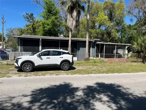 8301 N Klondyke Street Tampa FL 33604