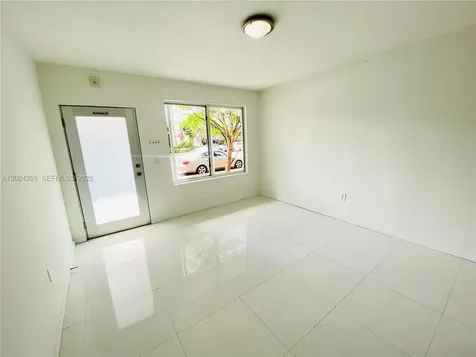 801 15th Street Miami Beach FL 33139