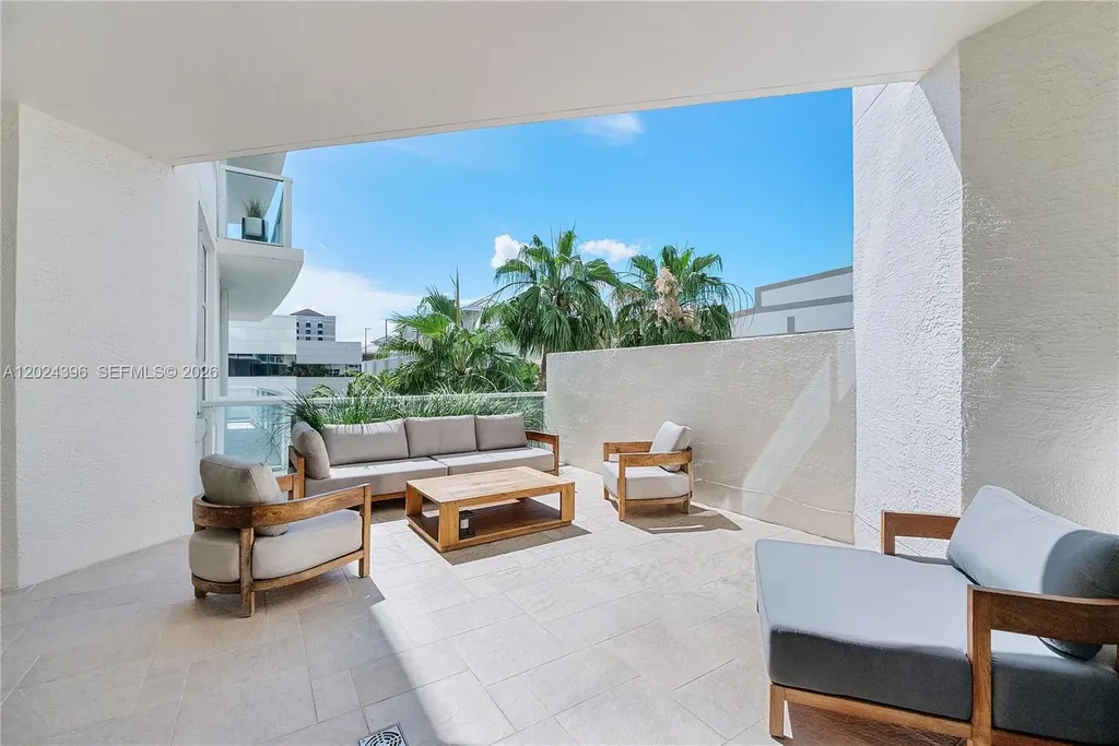 1819 SE 17th Street Fort Lauderdale FL 33316