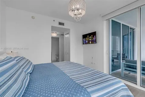 480 NE 30th Street Miami FL 33137