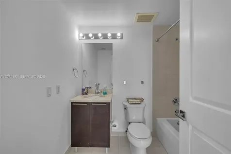 480 NE 30th Street Miami FL 33137