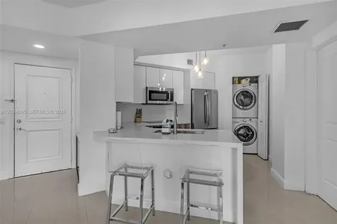 480 NE 30th Street Miami FL 33137