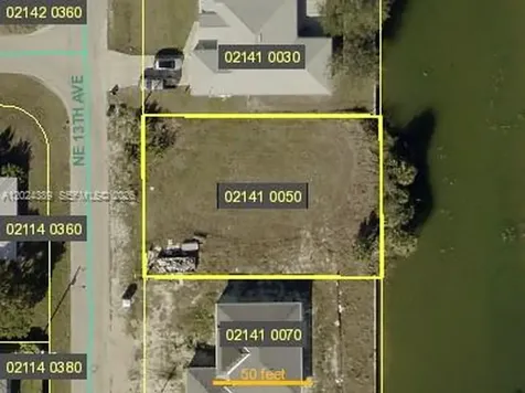 1911 NE 13th Avenue Cape Coral FL 33909
