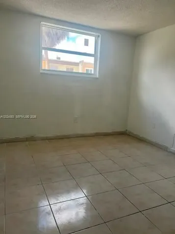 666 W 81st Street Hialeah FL 33014