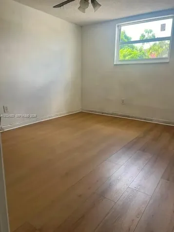 666 W 81st Street Hialeah FL 33014