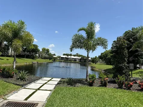 23228 Fountain View Boca Raton FL 33433