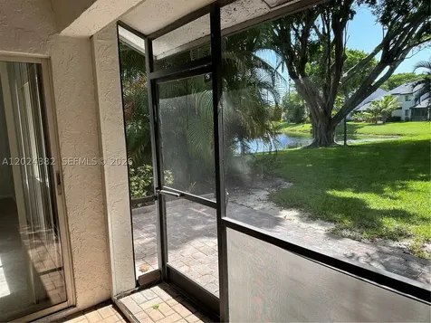 23228 Fountain View Boca Raton FL 33433
